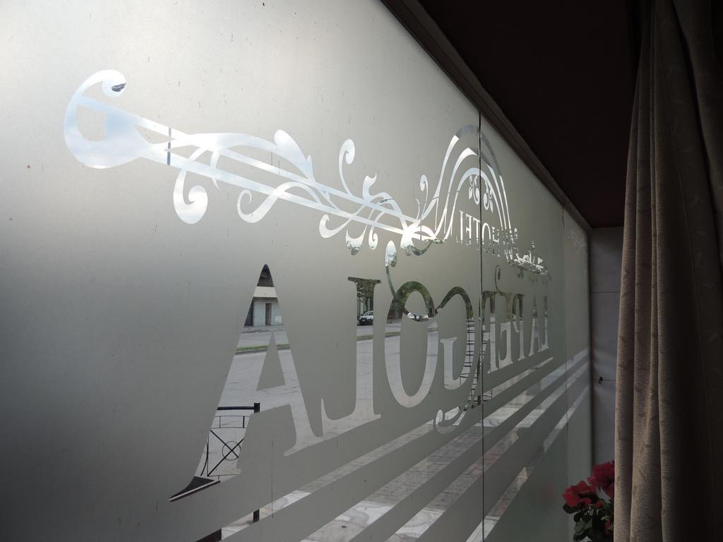 La Pergola Hotel Tucuman San Miguel de Tucumán Eksteriør billede