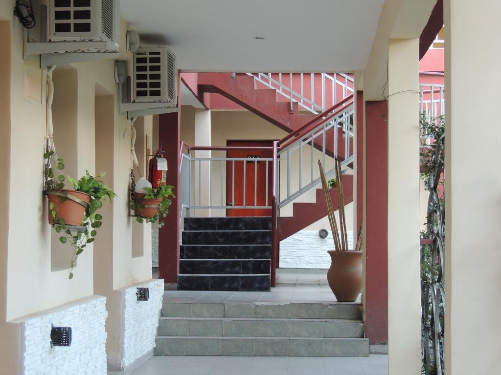 La Pergola Hotel Tucuman San Miguel de Tucumán Eksteriør billede