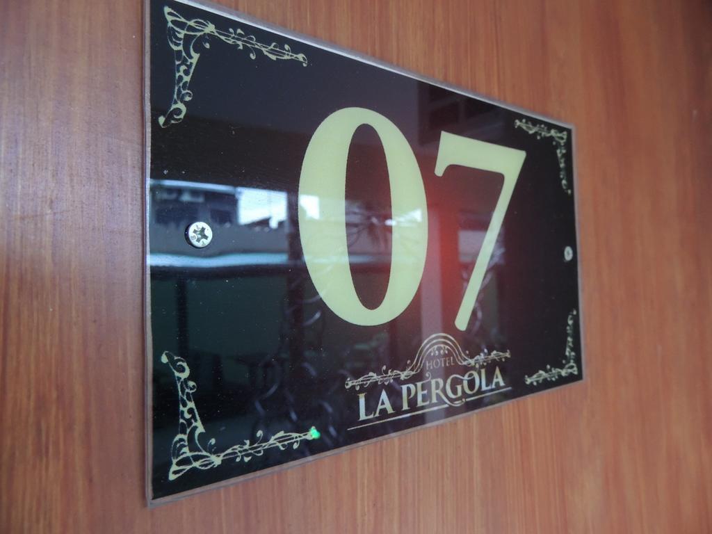 La Pergola Hotel Tucuman San Miguel de Tucumán Eksteriør billede