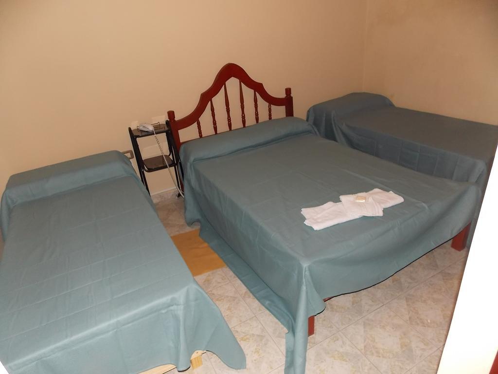 La Pergola Hotel Tucuman San Miguel de Tucumán Værelse billede